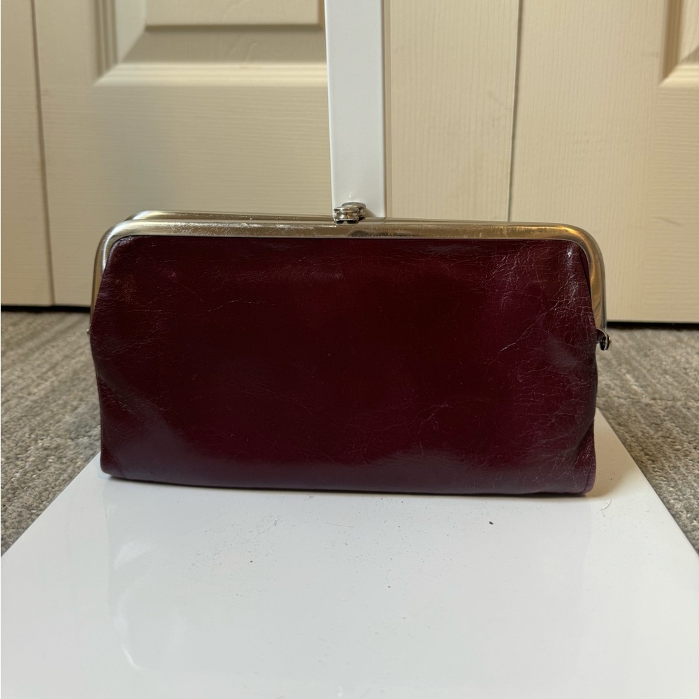HOBO Lauren Clutch wallet in deep purple